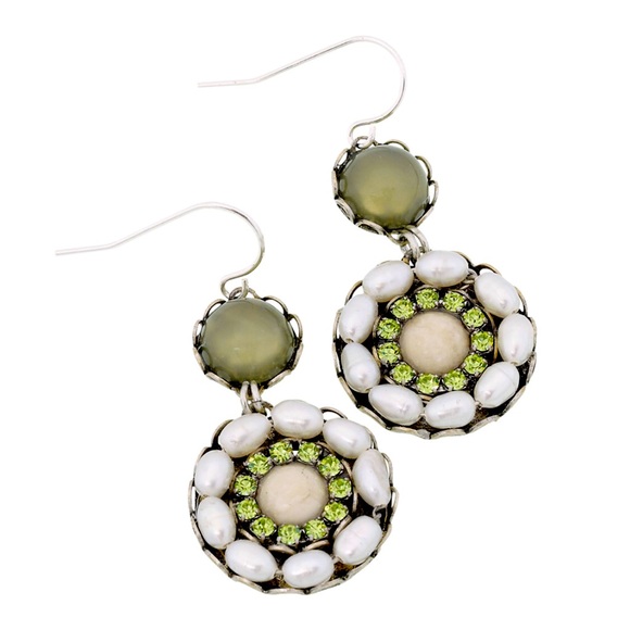 Pearl and Peridot Earrings-Boutique - Picture 4 of 4